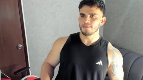 ricardogonzalez666 online show from 10, 12, 2024