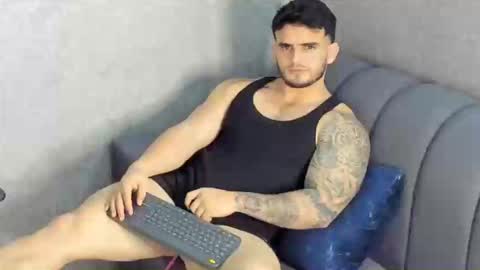 ricardogonzalez666 online show from 13, 12, 2024