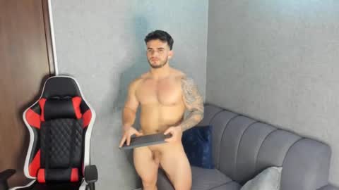 ricardogonzalez666 online show from 18, 12, 2024