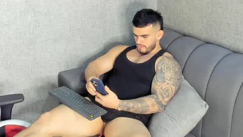 ricardogonzalez666 online show from 19, 1, 2025