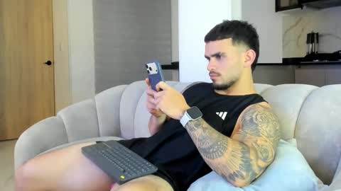 ricardogonzalez666 online show from 14, 3, 2026