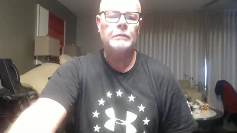 rich32937 online show from 22, 3, 2026