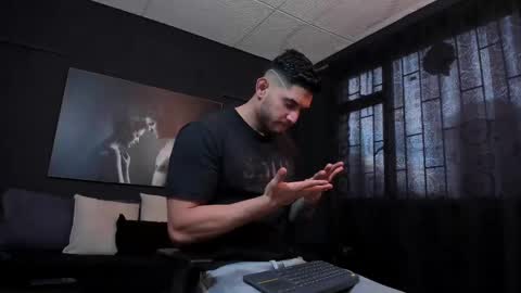 Snapshot of richard_milleer chatting on 17, 2, 2025 Ricardo online show from 17, 2, 2025