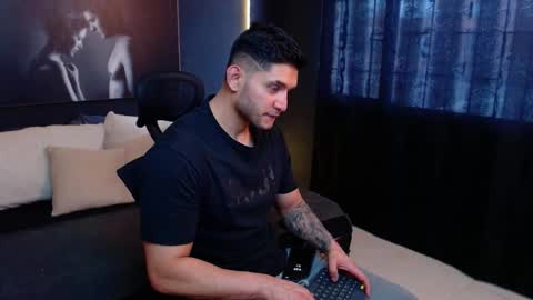 Snapshot of richard_milleer chatting on 4, 10, 2025 Ricardo online show from 4, 10, 2025