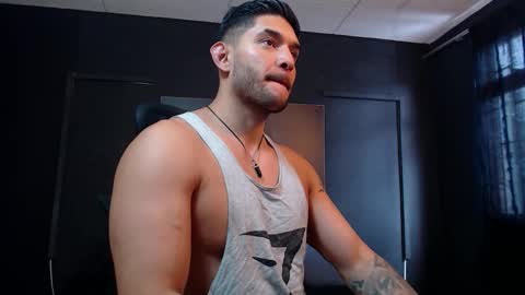 Snapshot of richard_milleer chatting on 22, 11, 2025 Ricardo online show from 22, 11, 2025