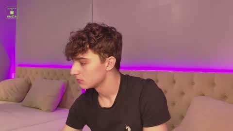 Snapshot of richard_steele_hot chatting on 2, 11, 2025 Richard online show from 2, 11, 2025