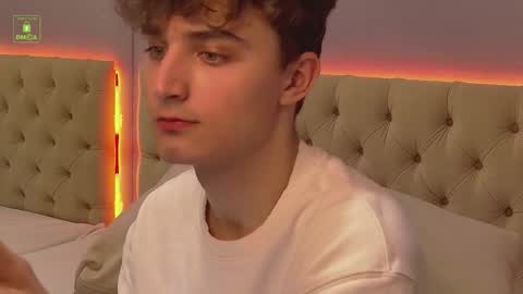 Snapshot of richard_steele_hot chatting on 6, 11, 2025 Richard online show from 6, 11, 2025