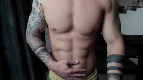 Snapshot of richarddarell chatting on 22, 10, 2025 RichardDarell online show from 22, 10, 2025