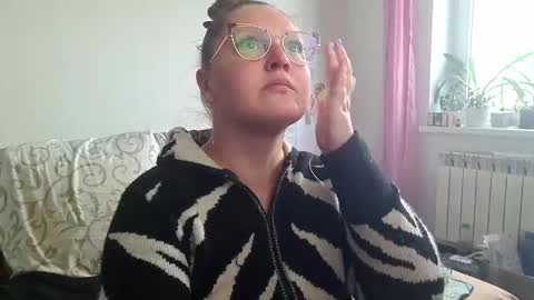 Anna - not anna - right Anna  online show from 10, 1, 2026