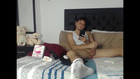 Snapshot of richr_latin_boy chatting on 22, 2, 2025 rich online show from 22, 2, 2025