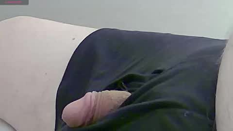 Snapshot of rick18211 chatting on 22, 10, 2025 rick18211 online show from 22, 10, 2025