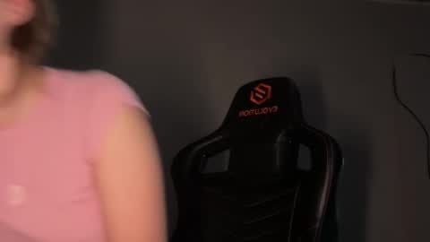 Snapshot of rickisanchez chatting on 12, 9, 2025 RickiSanchez online show from 12, 9, 2025