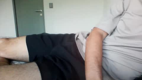 rielol23 online show from 15, 10, 2025