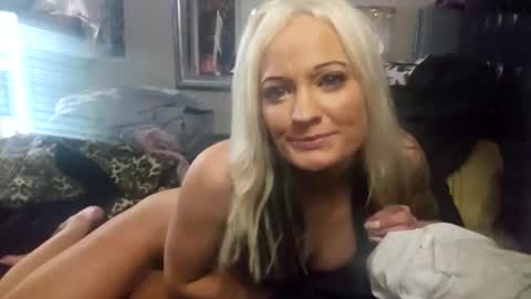 Snapshot of rikkixking chatting on 30, 11, 2025 rikkixking online show from 30, 11, 2025