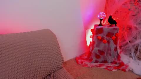 Riley online show from 18, 10, 2025