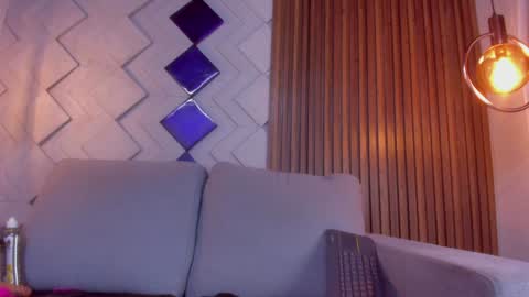 kamila online show from 13, 12, 2024