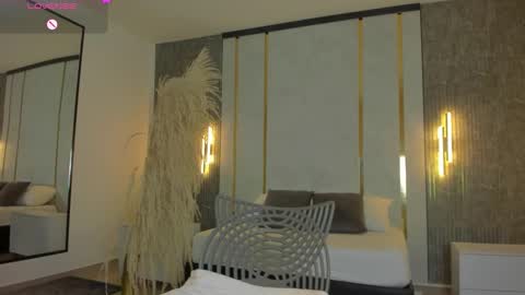 Riley Sierra online show from 13, 1, 2026