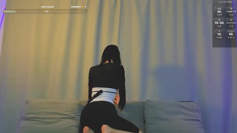Snapshot of rinacain chatting on 16, 10, 2025 RINA online show from 16, 10, 2025
