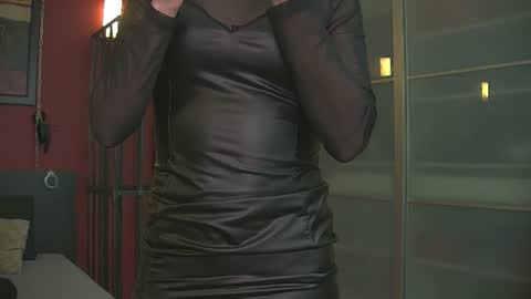 rinathequeen online show from 6, 2, 2025