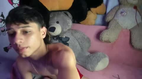 Snapshot of rio_ponce chatting on 26, 11, 2025 RIO PONCE online show from 26, 11, 2025