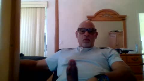 Snapshot of rionel chatting on 25, 2, 2025 RioNel online show from 25, 2, 2025