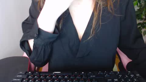 Snapshot of ripe_cherries chatting on 20, 9, 2025 Ripe cherries online show from 20, 9, 2025