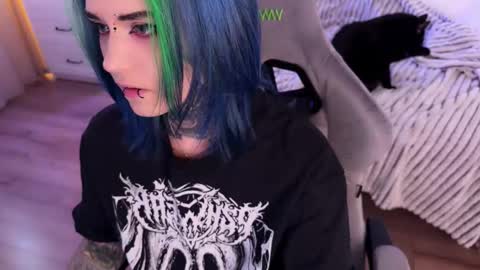   DianaBrite            fansl y online show from 15, 10, 2025