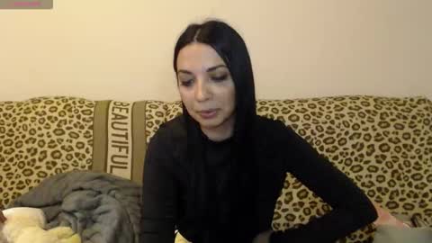 riri_mojo_92 online show from 15, 3, 2026