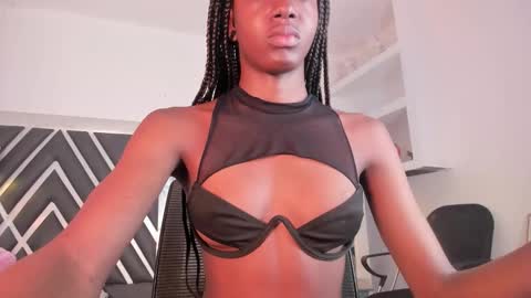 Snapshot of ririblonde chatting on 7, 11, 2025 Ririblonde online show from 7, 11, 2025