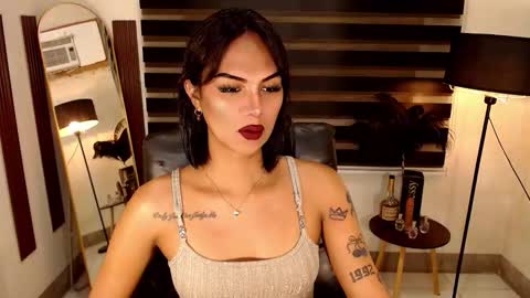 Snapshot of ririmoorets chatting on 14, 10, 2025 riri online show from 14, 10, 2025