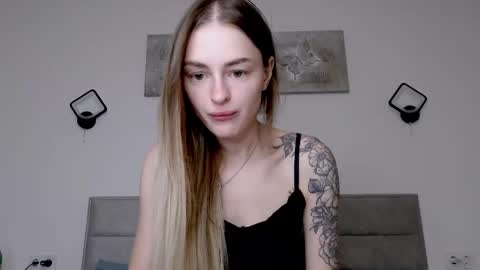 Snapshot of rita_orra chatting on 13, 10, 2025 Rita online show from 13, 10, 2025