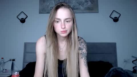 Snapshot of rita_orra chatting on 3, 11, 2025 Rita online show from 3, 11, 2025