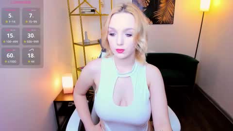 Snapshot of rita_sun_ chatting on 11, 11, 2025 Rita 3 online show from 11, 11, 2025