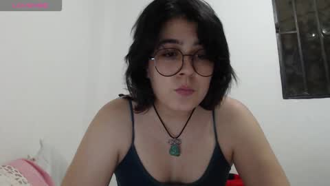 Snapshot of rivadeneira222 chatting on 9, 9, 2025 PeachSalinger online show from 9, 9, 2025