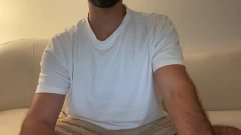 Snapshot of rlggggn42 chatting on 16, 11, 2025 rlggggn42 online show from 16, 11, 2025