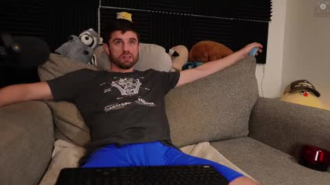 Ryan aka KeylimeRy online show from 17, 11, 2025