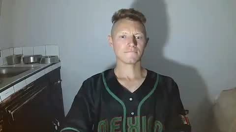 RoastingCorn online show from 17, 9, 2025