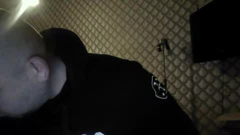 Snapshot of rob18997 chatting on 21, 11, 2025 rob18997 online show from 21, 11, 2025