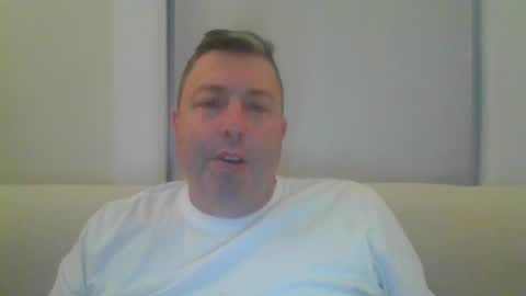 Snapshot of rob_bower_guy chatting on 29, 11, 2025 rob_bower_guy online show from 29, 11, 2025
