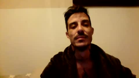 rober777xxl online show from 3, 12, 2024