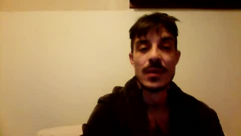 rober777xxl online show from 1, 1, 2025