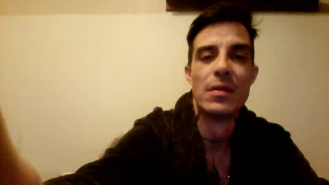 rober777xxl online show from 5, 1, 2025