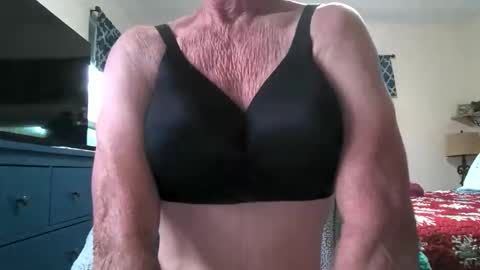 Snapshot of robert45556 chatting on 28, 11, 2025 robert online show from 28, 11, 2025