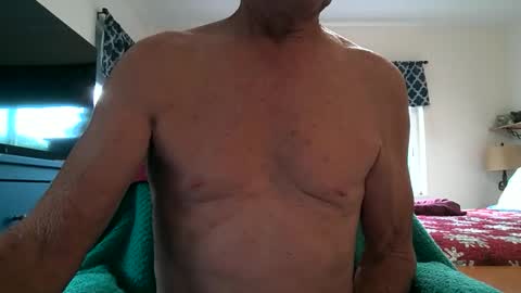 Snapshot of robert45556 chatting on 14, 12, 2025 robert online show from 14, 12, 2025