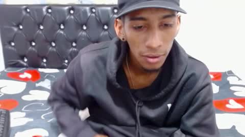 Snapshot of roberthycami2123 chatting on 7, 1, 2026 roberthycami2123 online show from 7, 1, 2026