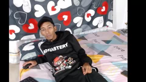 Snapshot of roberthycami2123 chatting on 19, 2, 2026 roberthycami2123 online show from 19, 2, 2026