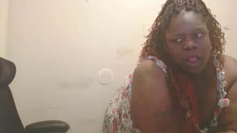 robertswhitney52 online show from 24, 9, 2025