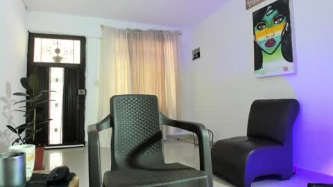 roberx_12 online show from 2, 1, 2025