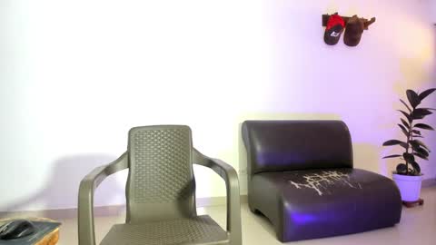 roberx_12 online show from 20, 1, 2025