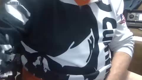 Snapshot of robglide chatting on 24, 2, 2026 robglide online show from 24, 2, 2026